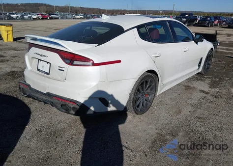 2022 Kia Stinger Gt2 z USA, uszkodzony, nr VIN KNAE55LC6N6118873